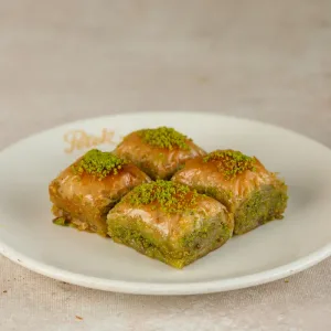 451-fistikli-durum-baklava-fistikli-durum-1